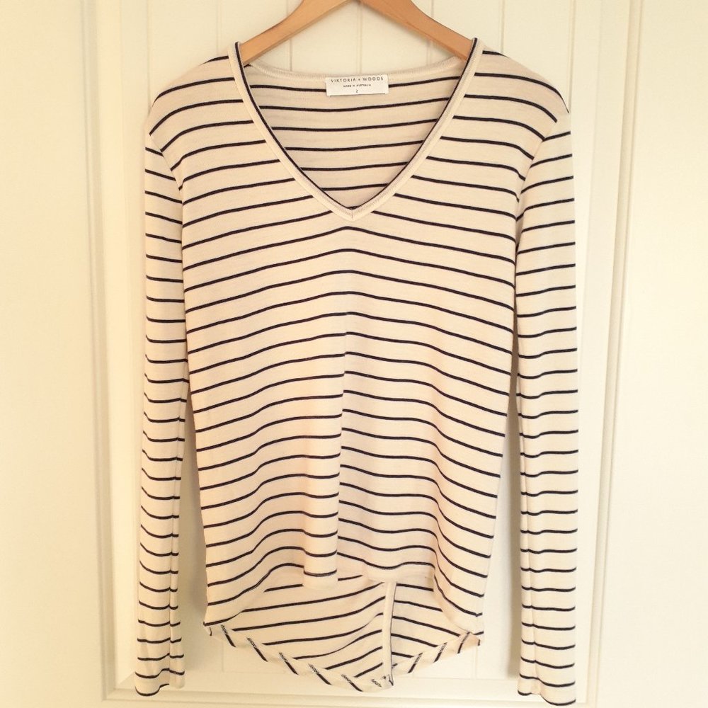 Viktoria + Woods V-Neck Long Sleeve High/Low Tulip Back Wool Cream Stripe Size M